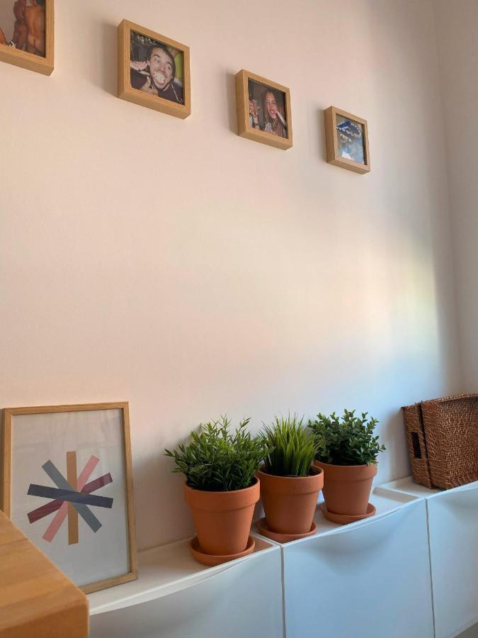 Lisbon, Renovated T2 Apartment Portas De Benfica Amadora Zewnętrze zdjęcie